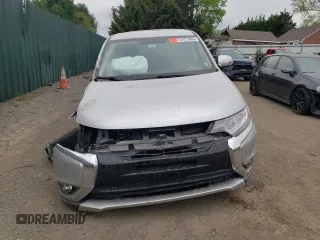 2018 Mitsubishi Outlander ES with VIN JA4AZ3A32JZ014056, listed as a Copart auction lot 53721885 with 75,336 mi miles and Salvage title. Bid and sale history available at DreamBid. Image 5.