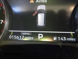 2022 Mitsubishi Outlander SEL z VIN JA4J4VA83NZ088131, wystawiony jako IAAI lot #41401945 z przebiegiem 15 617 mil mil oraz . Historia ofert i sprzedaży dostępna na DreamBid. Obrazek 15.