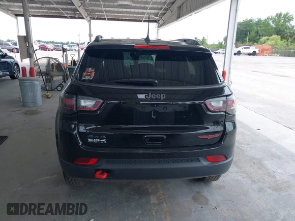 2022 Jeep Compass Trailhawk with VIN 3C4NJDDB5NT164201, listed as a IAAI auction lot 42214973 with 92,668 mi miles and . Bid and sale history available at DreamBid. Image 16.