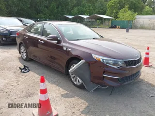 2018 Kia Optima LX z VIN 5XXGT4L30JG268095, wystawiony jako IAAI lot #42411812 z przebiegiem 119 150 mil mil oraz . Historia ofert i sprzedaży dostępna na DreamBid. Obrazek 1.