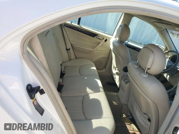 2005 Mercedes-Benz C 240 with VIN WDBRF61J15F593984, listed as a Copart auction lot 48720325 with 185,366 mi miles and Salvage Title. Bid and sale history available at DreamBid. Image 10.