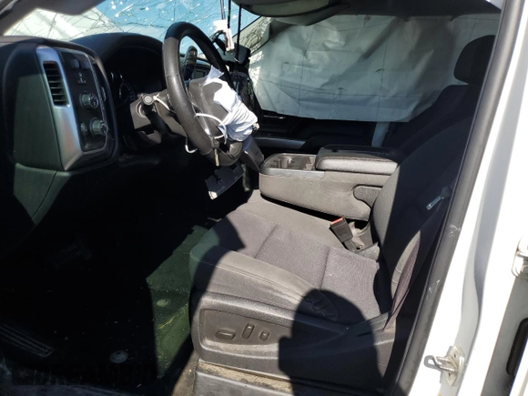 2015 Chevrolet Silverado 3500HD LT z VIN 1GC4KZE82FF590450, wystawiony jako Copart lot #68320404 z przebiegiem 78 844 mil mil oraz Szkoda całkowita • Salvage title. Historia ofert i sprzedaży dostępna na DreamBid. Obrazek 7.