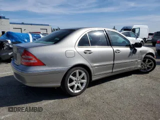 2003 Mercedes-Benz C 230 Kompressor with VIN WDBRF40J03F433176, listed as a Copart auction lot 45996935 with 206,876 mi miles and Salvage Title. Bid and sale history available at DreamBid. Image 3.