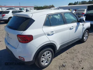 2022 Hyundai Venue SE with VIN KMHRB8A34NU177784, listed as a IAAI auction lot 41879368 with 42,525 mi miles and . Bid and sale history available at DreamBid. Image 4.