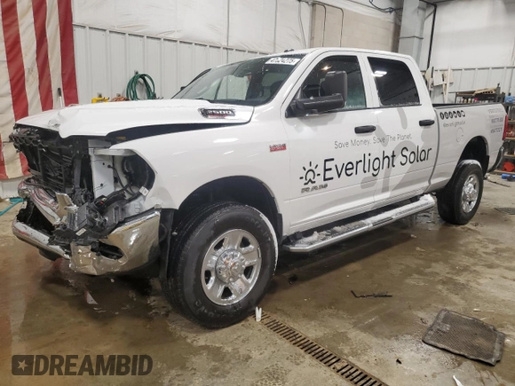2022 Ram 2500 Tradesman with VIN 3C6UR5CJ5NG141181, listed as a Copart auction lot 47524275 with 34,221 mi miles and Non Repairable. Bid and sale history available at carsss.com. Image 1.