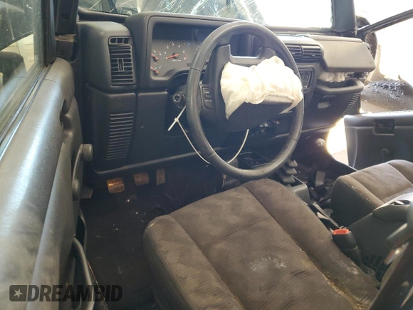 2003 Jeep Wrangler Rubicon with VIN 1J4FA69S13P337927, listed as a Copart auction lot 46179675 with 125,426 mi miles and Non repairable. Bid and sale history available at DreamBid. Image 8.