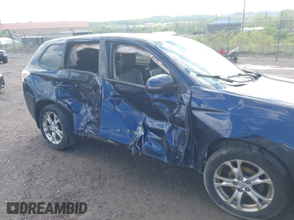 2014 Mitsubishi Outlander SE z VIN JA4AZ3A36EZ006533, wystawiony jako IAAI lot #42178162 z przebiegiem 160 851 mil mil oraz . Historia ofert i sprzedaży dostępna na DreamBid. Obrazek 6.
