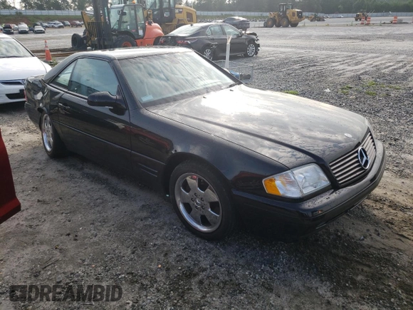 2000 Mercedes-Benz SL-Class with VIN WDBFA68F0YF190618, listed as a Copart auction lot 64791414 with 24,489 mi miles and Salvage Title. Bid and sale history available at carsss.com. Image 4.