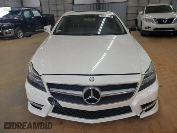 2012 Mercedes-Benz CLS 550 z VIN WDDLJ7DB1CA010670, wystawiony jako Copart lot #52570125 z przebiegiem 103 261 mil mil oraz Szkoda całkowita • Salvage title. Historia ofert i sprzedaży dostępna na DreamBid. Obrazek 5.
