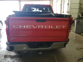 2021 Chevrolet Silverado 1500 LT z VIN 1GCPYJEK6MZ442645, wystawiony jako Copart lot #54268945 z przebiegiem Nie podano mil oraz Szkoda całkowita • Salvage title. Historia ofert i sprzedaży dostępna na DreamBid. Obrazek 6.
