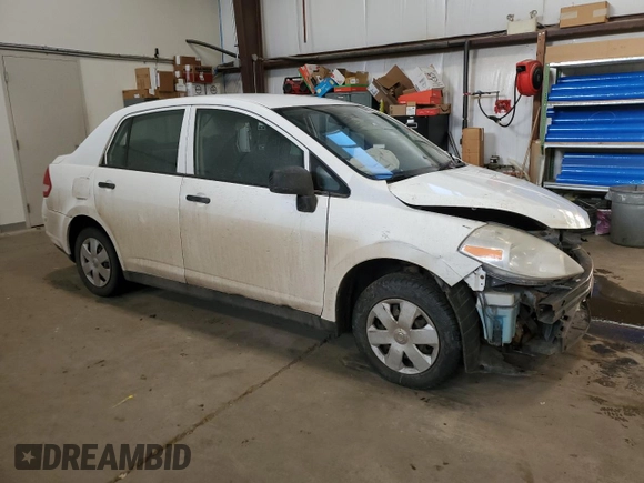 2009 Nissan Versa 1.6 with VIN 3N1CC11E59L477417, listed as a Copart auction lot 88986075 with 0 mi miles and Salvage Title. Bid and sale history available at carsss.com. Image 4.