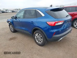 2022 Ford Escape SE with VIN 1FMCU9G69NUA71547, listed as a IAAI auction lot 41731172 with 36,273 mi miles and . Bid and sale history available at carsss.com. Image 3.