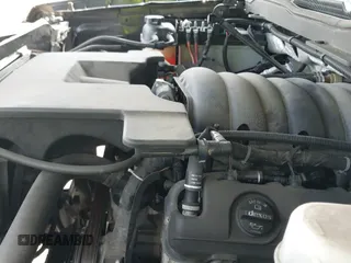 2014 Chevrolet Silverado 1500 LT z VIN 3GCUKREC5EG522239, wystawiony jako IAAI lot #43077533 z przebiegiem 110 008 mil mil oraz . Historia ofert i sprzedaży dostępna na DreamBid. Obrazek 18.