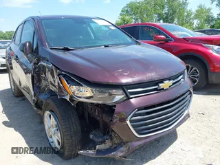 2020 Chevrolet Trax LS with VIN KL7CJKSB6LB345592, listed as a IAAI auction lot 42578594 with 73,875 mi miles and . Bid and sale history available at DreamBid. Image 1.