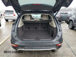 2019 Lincoln MKC Reserve with VIN 5LMCJ3D93KUL29381, listed as a Copart auction lot 44835375 with 83,664 mi miles and Salvage Title. Bid and sale history available at DreamBid. Image 6.