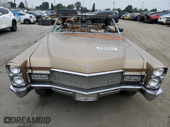1968 Cadillac DeVille z VIN F8232777, wystawiony jako Copart lot #64820655 z przebiegiem Nie podano mil oraz Nie do naprawy • Non repairable. Historia ofert i sprzedaży dostępna na DreamBid. Obrazek 5.