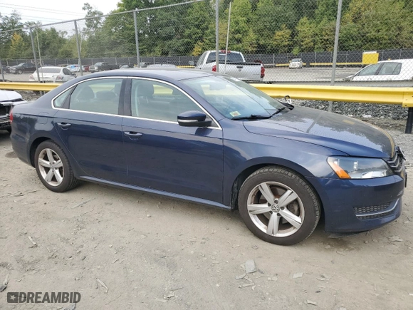 2013 Volkswagen Passat SE with VIN 1VWBP7A39DC085234, listed as a Copart auction lot 69177574 with 173,291 mi miles and Salvage Title. Bid and sale history available at carsss.com. Image 4.