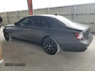 2022 Rolls-Royce Ghost Black Badge z VIN SCATD6C06NU212795, wystawiony jako Copart lot #51824115 z przebiegiem 8259 mil mil oraz Szkody całkowita. Historia ofert i sprzedaży dostępna na DreamBid. Obrazek 2.