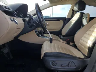 2017 Volkswagen CC 2.0T Sport with VIN WVWKP7AN7HE503983, listed as a Copart auction lot 81168123 with 82,847 mi miles. Bid and sale history available at carsss.com. Image 7.