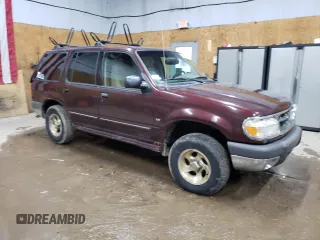 2000 Ford Explorer XLT z VIN 1FMZU83P9YUB00147, wystawiony jako Copart lot #53333565 z przebiegiem 261 828 mil mil oraz Czysty tytuł • Clean title. Historia ofert i sprzedaży dostępna na DreamBid. Obrazek 4.
