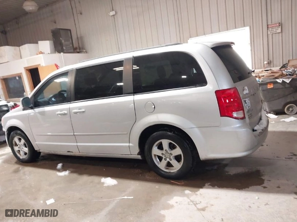 2011 Dodge Grand Caravan Mainstreet with VIN 2D4RN3DG2BR787238, listed as a IAAI auction lot 41587629 with 229,189 mi miles. Bid and sale history available at carsss.com. Image 14.