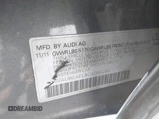 2012 Audi S4 Premium Plus z VIN WAUBGAFL8CA095284, wystawiony jako IAAI lot #42334005 z przebiegiem 202 103 mil mil oraz . Historia ofert i sprzedaży dostępna na DreamBid. Obrazek 9.
