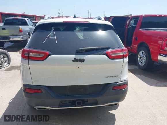 2015 Jeep Cherokee Limited with VIN 1C4PJLDS8FW566065, listed as a IAAI auction lot 42032563 with 181,937 mi miles and . Bid and sale history available at DreamBid. Image 15.