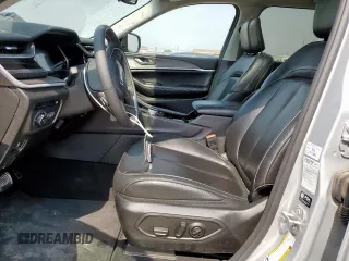 2023 Jeep Grand Cherokee с VIN 1C4RJYB64PC633663, выставлен на аукционе Copart как лот 57097945 с пробегом 43 084 миль миль и Чистый • Clean title. История ставок и продаж доступна на DreamBid. Изображение 7.