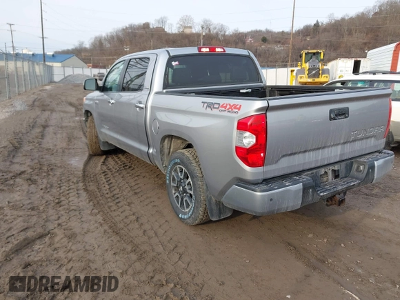 2016 Toyota Tundra 4WD Truck LTD with VIN 5TFHY5F16GX492012, listed as a IAAI auction lot 41708632 with 181,395 mi miles. Bid and sale history available at carsss.com. Image 3.