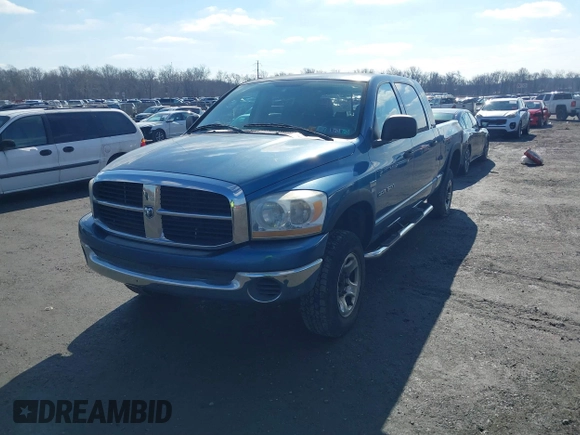 2006 Dodge 1500 SLT with VIN 3D7KS19DX6G238222, listed as a IAAI auction lot 41551635 with 203,115 mi miles. Bid and sale history available at carsss.com. Image 2.