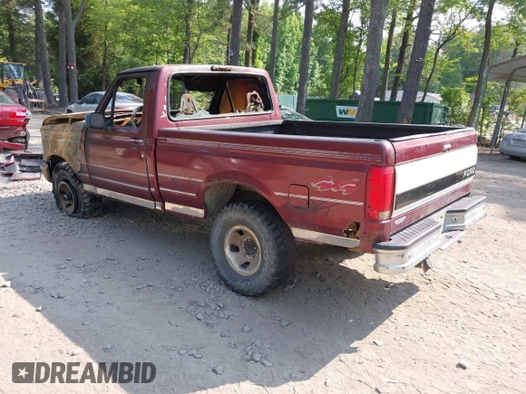 1996 Ford F-150 with VIN 1FTEF14N1TLA06585, listed as a IAAI auction lot 42393211 with Not provided miles and . Bid and sale history available at DreamBid. Image 3.