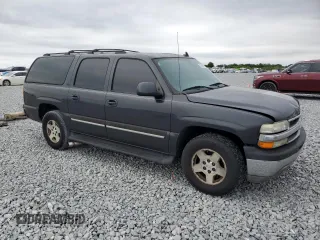 2006 Chevrolet Suburban LS w/1WT with VIN 1GNEC16Z96J167539, listed as a Copart auction lot 52018195 with 310,298 mi miles and Salvage Title. Bid and sale history available at carsss.com. Image 4.