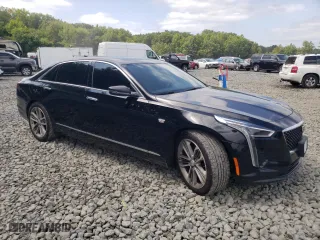 2019 Cadillac CT6 Luxury AWD with VIN 1G6KB5RS7KU124284, listed as a Copart auction lot 69651934 with 136,957 mi miles and Salvage Title. Bid and sale history available at carsss.com. Image 4.