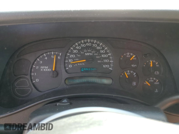 2004 Chevrolet Suburban LS with VIN 1GNEC16T34J187021, listed as a Copart auction lot 76500454 with 227,151 mi miles and Salvage Title. Bid and sale history available at carsss.com. Image 9.