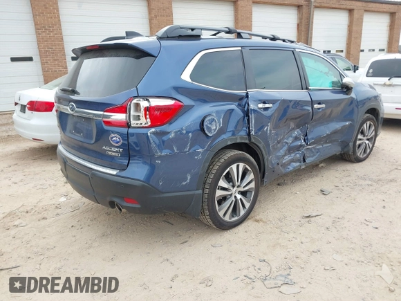 2021 Subaru Ascent Touring with VIN 4S4WMARD3M3453698, listed as a IAAI auction lot 41689786 with 32,873 mi miles. Bid and sale history available at carsss.com. Image 4.