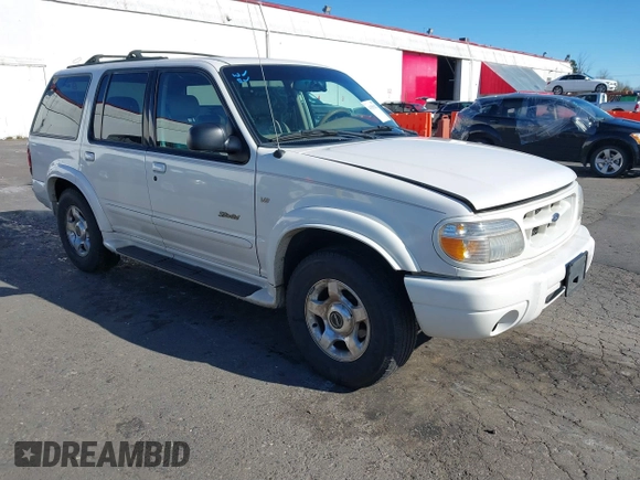 2000 Ford Explorer с VIN 1FMZU85P5YZB46204, выставлен на аукционе IAAI как лот 41550252 с пробегом 243 013 миль миль и . История ставок и продаж доступна на DreamBid. Изображение 1.