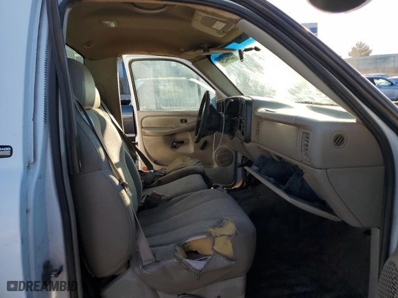 2001 Chevrolet Silverado 2500 with VIN 1GCGC24U71Z133124, listed as a Copart auction lot 83644894 with 241,865 mi miles and Salvage Title. Bid and sale history available at carsss.com. Image 11.