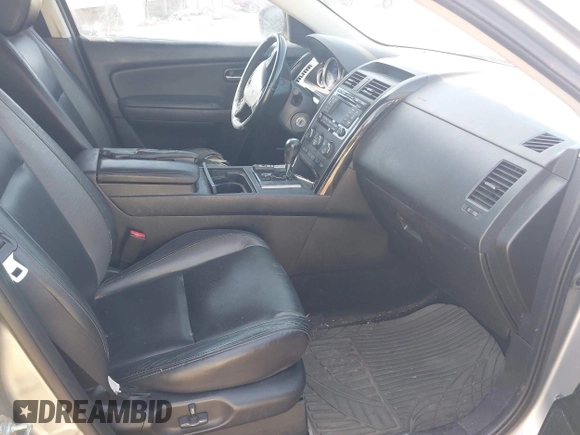 2011 Mazda CX-9 Touring with VIN JM3TB2CA1B0317920, listed as a IAAI auction lot 42262441 with 222,793 mi miles and . Bid and sale history available at DreamBid. Image 5.
