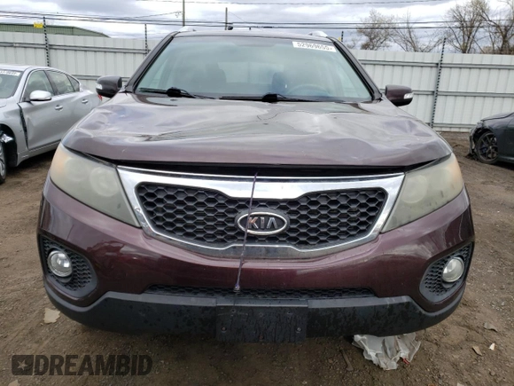 2011 Kia Sorento LX with VIN 5XYKTCA13BG055192, listed as a Copart auction lot 52969655 with 263,011 mi miles and Salvage Title. Bid and sale history available at DreamBid. Image 5.