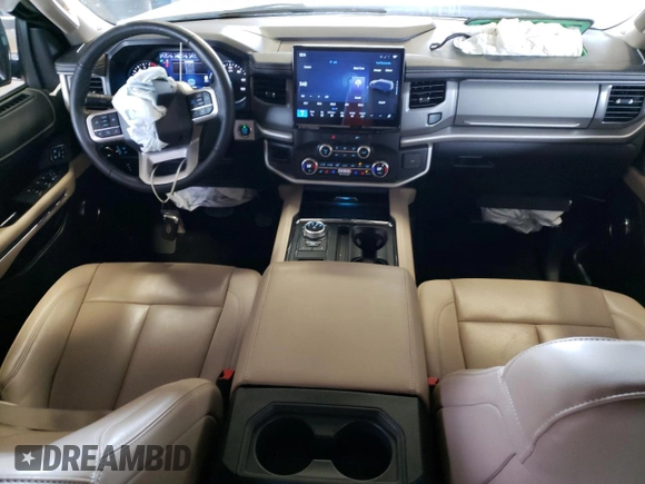 2022 Ford Expedition Max XLT with VIN 1FMJK1HT5NEA58324, listed as a Copart auction lot 63976313 with 18,756 mi miles and Clean title. Bid and sale history available at DreamBid. Image 8.