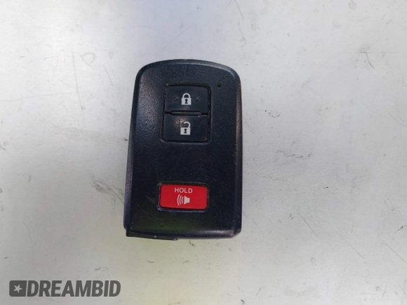 2013 Toyota Prius One z VIN JTDKDTB34D1049949, wystawiony jako IAAI lot #42246438 z przebiegiem 68 203 mil mil oraz . Historia ofert i sprzedaży dostępna na DreamBid. Obrazek 11.