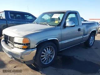 2001 GMC New Sierra 1500 SLE with VIN 1GTEC14V91Z168371, listed as a IAAI auction lot 41488139 with 1 mi miles. Bid and sale history available at carsss.com. Image 18.