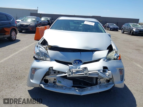 2015 Toyota Prius Four with VIN JTDKN3DU0F0443458, listed as a IAAI auction lot 42086506 with 121,952 mi miles and . Bid and sale history available at DreamBid. Image 6.