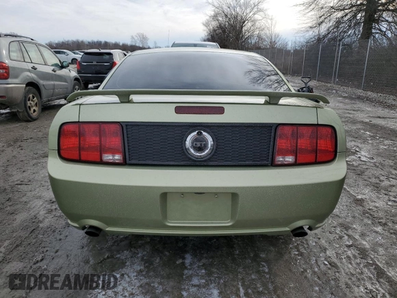 2006 Ford Mustang GT Deluxe z VIN 1ZVFT82H065255386, wystawiony jako Copart lot #44912665 z przebiegiem 114 330 mil mil oraz Szkoda całkowita • Salvage title. Historia ofert i sprzedaży dostępna na DreamBid. Obrazek 6.