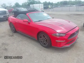 2019 Ford Mustang EcoBoost with VIN 1FATP8UH6K5181768, listed as a IAAI auction lot 42450445 with 77,159 mi miles and . Bid and sale history available at DreamBid. Image 1.