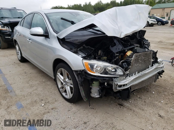 2015 Volvo S60 T5 Premier with VIN YV1612TB0F1304006, listed as a Copart auction lot 63307383 with 84,292 mi miles. Bid and sale history available at carsss.com. Image 4.
