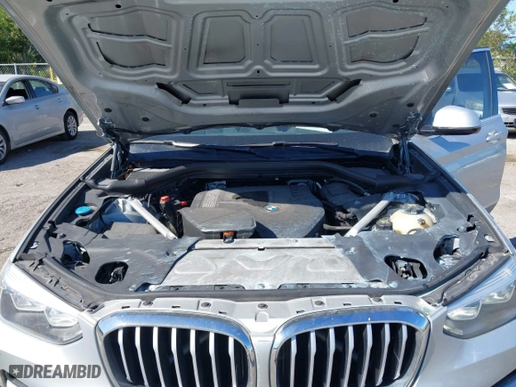 2019 BMW X3 sDrive30i with VIN 5UXTR7C56KLR50818, listed as a IAAI auction lot 41847811 with 88,592 mi miles. Bid and sale history available at carsss.com. Image 10.