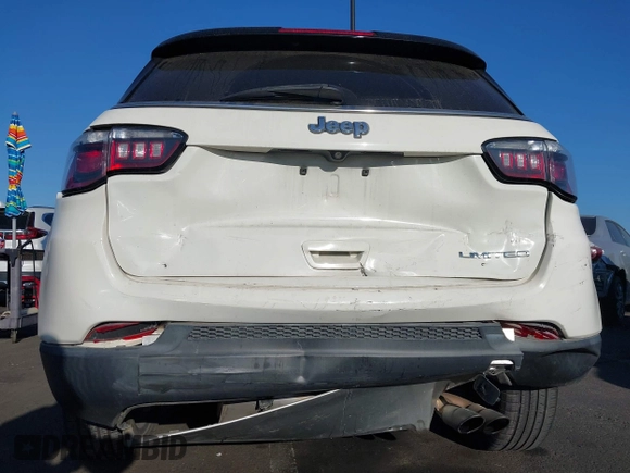 2020 Jeep Compass Limited with VIN 3C4NJCCB2LT114607, listed as a IAAI auction lot 42371559 with 81,546 mi miles and . Bid and sale history available at DreamBid. Image 17.