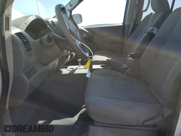 2020 Nissan Frontier SV z VIN 1N6ED0EB4LN711581, wystawiony jako Copart lot #55808795 z przebiegiem 72 339 mil mil oraz Szkoda całkowita • Salvage title. Historia ofert i sprzedaży dostępna na DreamBid. Obrazek 7.