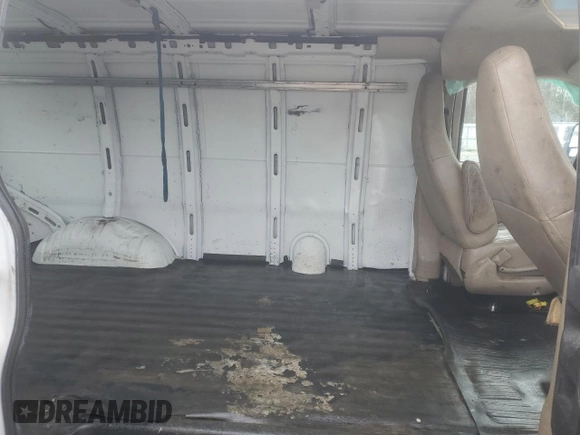 2020 Chevrolet Express Cargo Van with VIN 1GCWGAFGXL1119169, listed as a Copart auction lot 44547175 with 206,647 mi miles and Salvage Title. Bid and sale history available at carsss.com. Image 11.